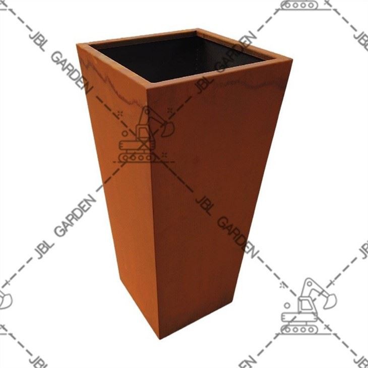 Discount Outdoor Planters
