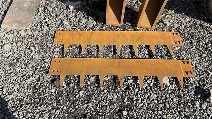 GARDEN STAKES EDGING