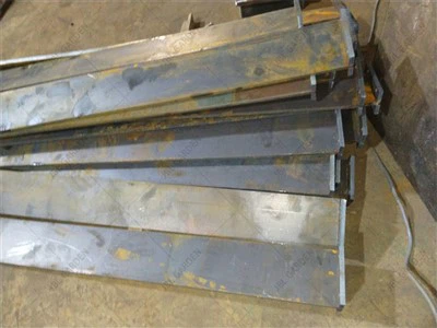 גידור קורטן/פלדה מגולוונת