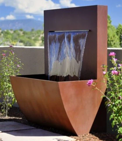 Water Feature Falls Planter